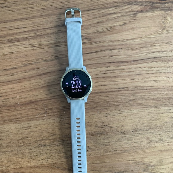 Garmin Venu 2S Smartwatch Beige Gold Steps Music GPS - Picture 4 of 7